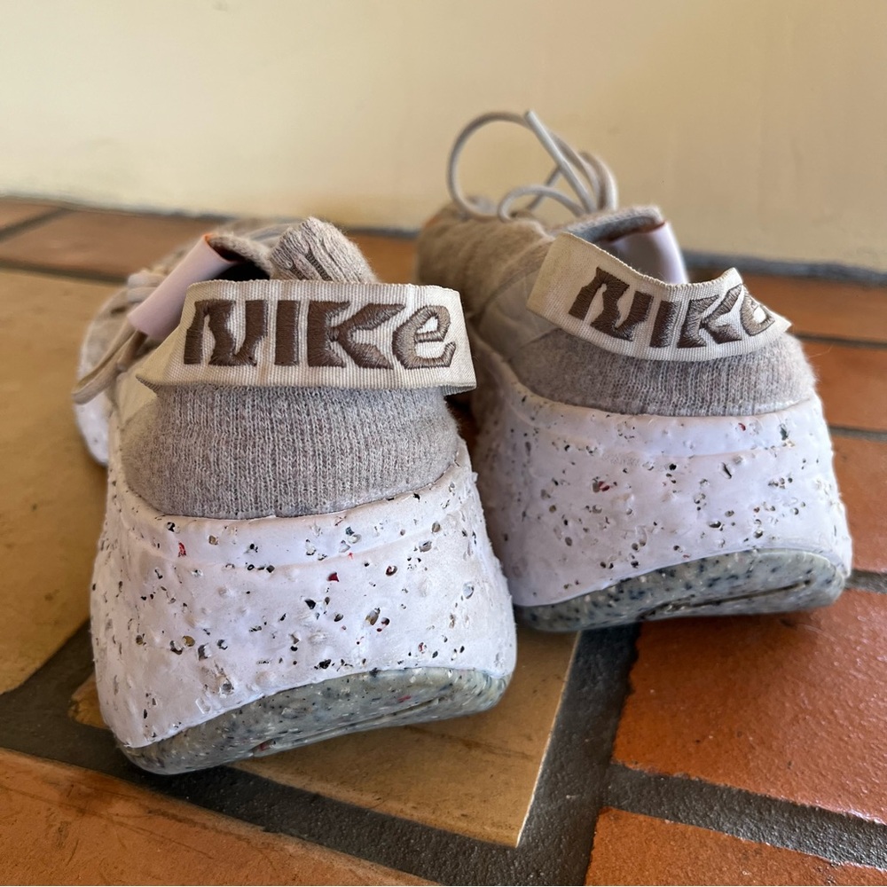 Nike Space Hippie 04 Sneakers - Light Bone used good condition size 11 - Picture 3 of 9